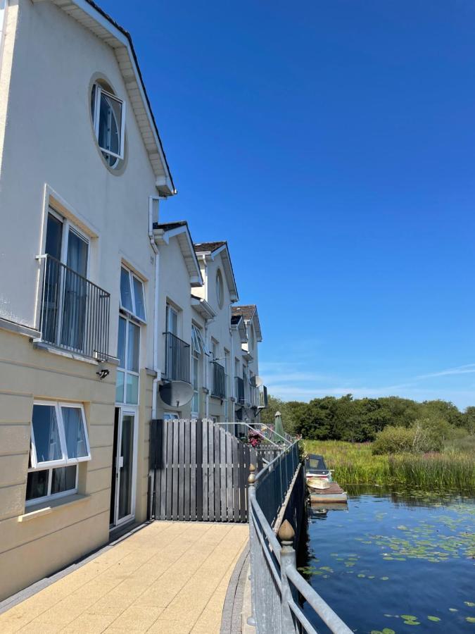Five Bedroom Waterfront House Carrick on Shannon Eksteriør billede